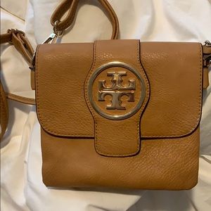 tory burch purse